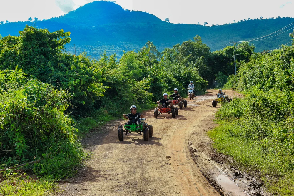 Kambo Kart - Activité karting Kampot rizières